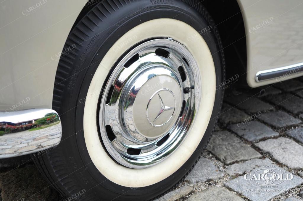 Cargold - Mercedes 300 C Adenauer - erst 25.940 km!  - Bild 35