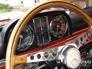 Mercedes 300 SL Roadster, post-war, Nardi, Stefan C. Luftschitz, Beuerberg