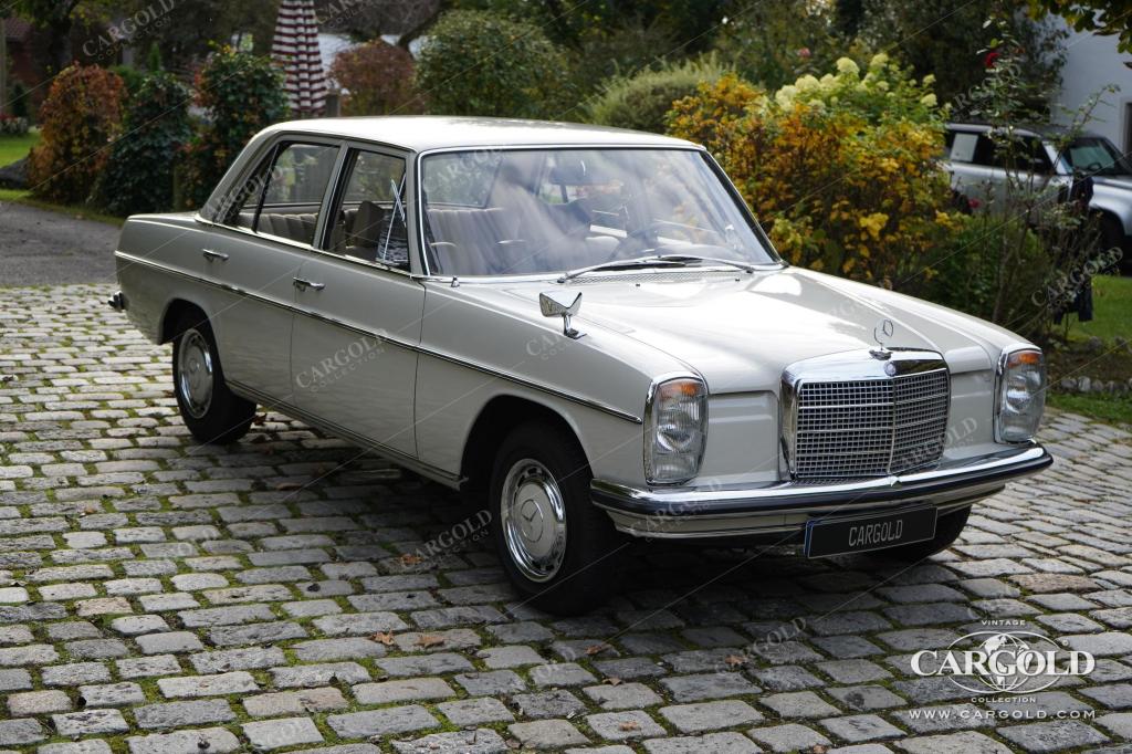 Cargold - Mercedes 230 /8 - 1. Hand, erst 42.123 km!   - Bild 10