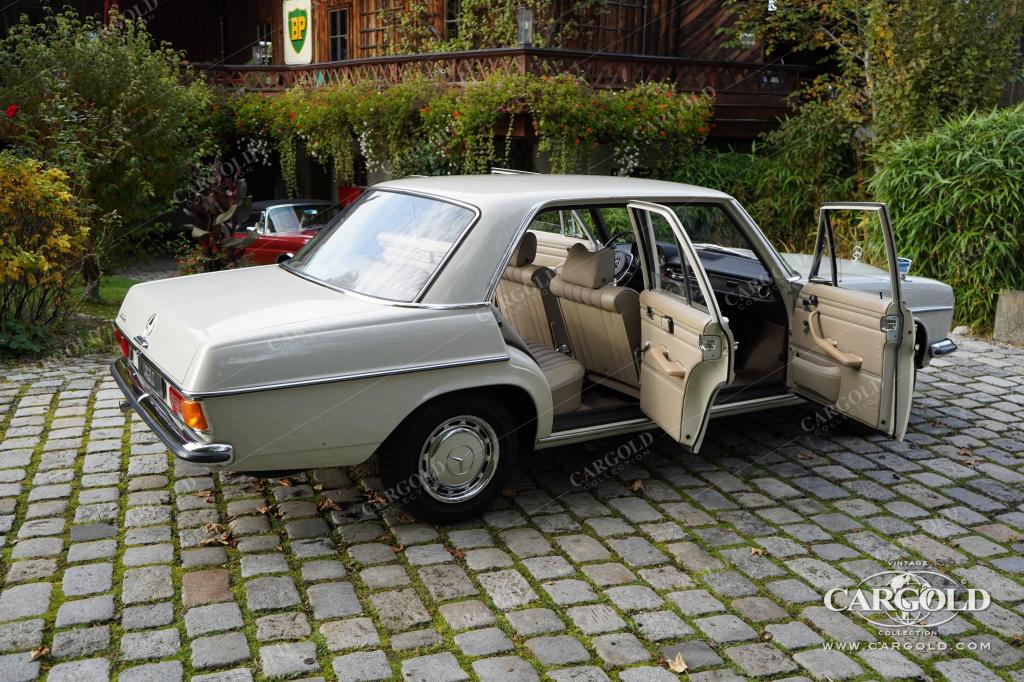 Cargold - Mercedes 230 /8 - 1. Hand, erst 42.123 km!   - Bild 18