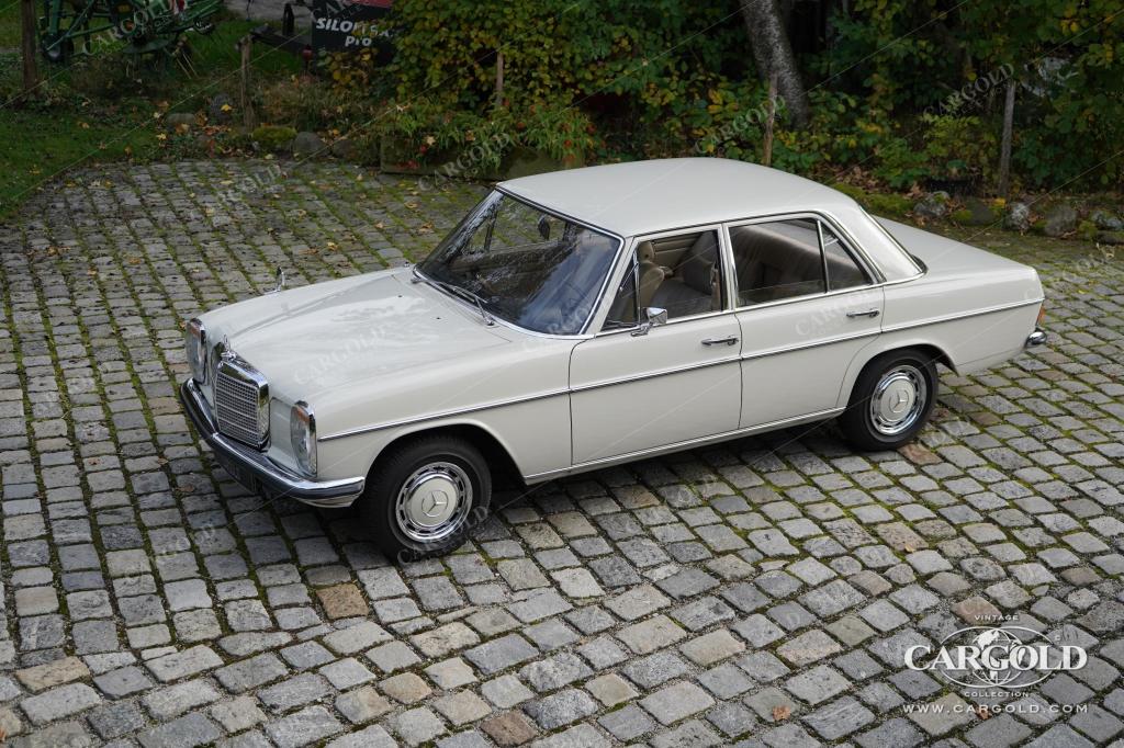 Cargold - Mercedes 230 /8 - 1. Hand, erst 42.123 km!   - Bild 28