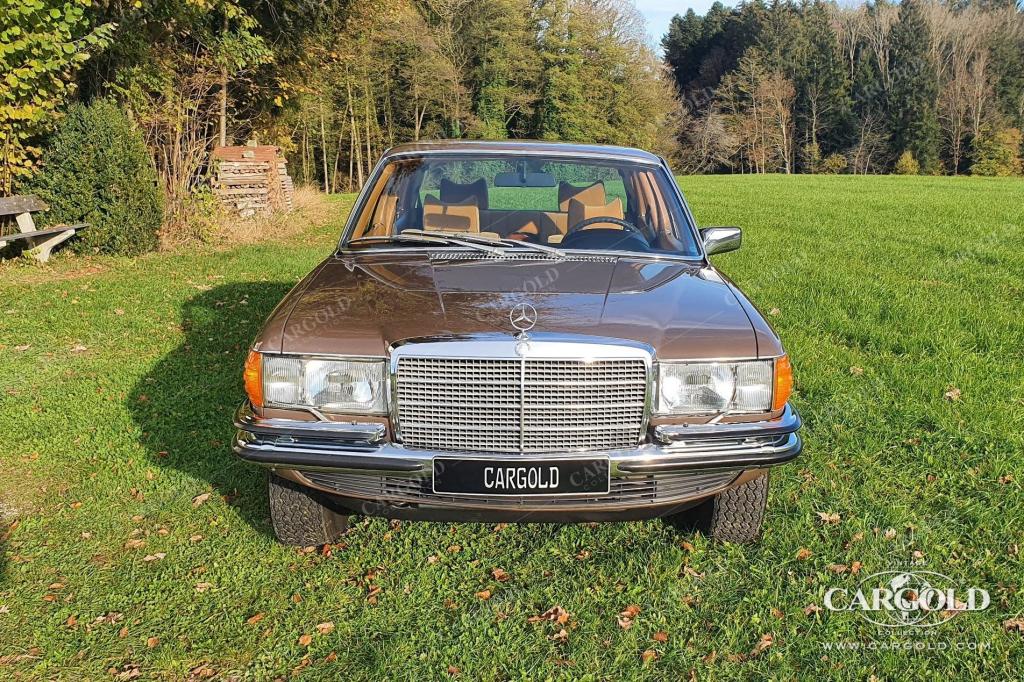 Cargold - Mercedes 450 SEL 6.9 - 1. Hand, erst 100 tkm! Farbrarität!  - Bild 13