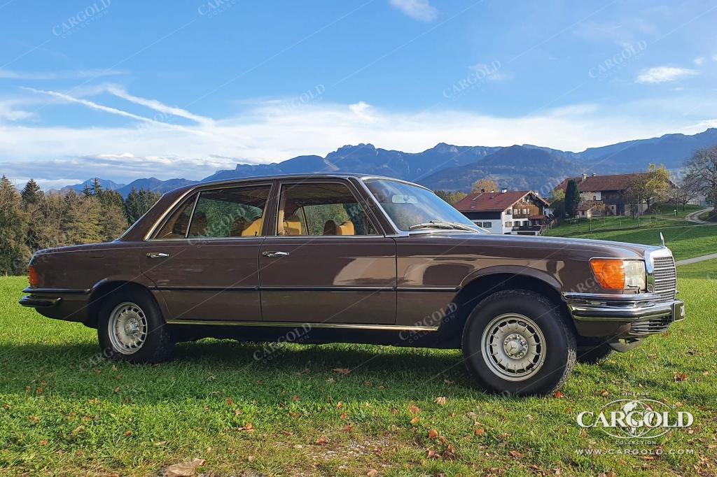 Cargold - Mercedes 450 SEL 6.9 - 1. Hand, erst 100 tkm! Farbrarität!  - Bild 18