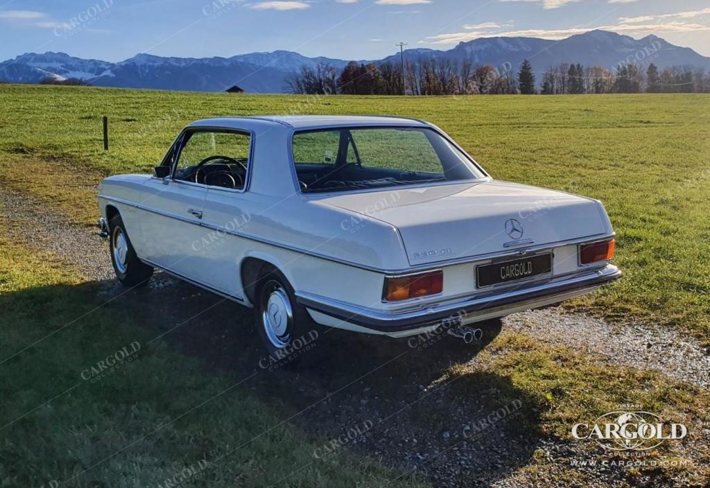 Cargold - Mercedes 250 CE /8 - erst 26.081 km! Lederausstattung  - Bild 2