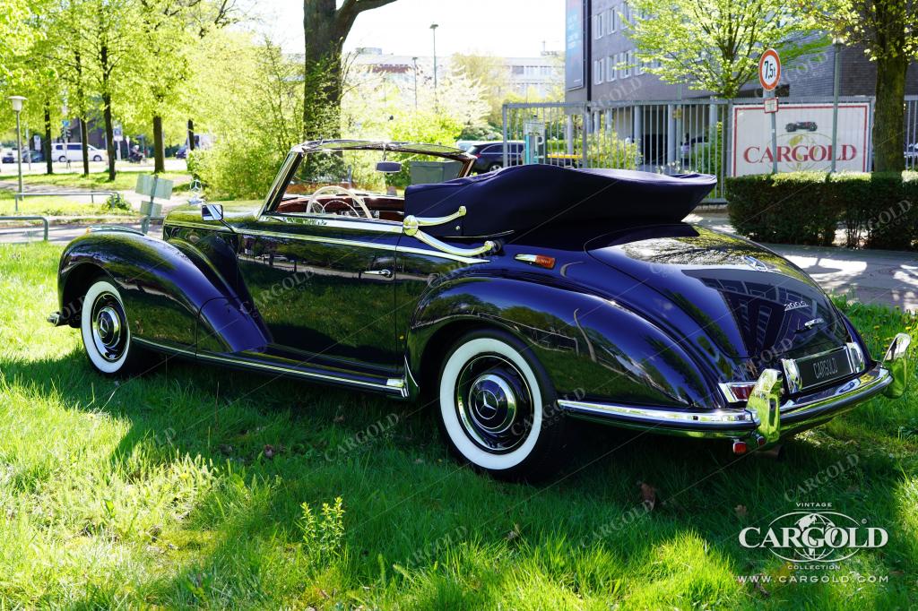 Cargold - Mercedes 300 S - gepflegtes Sammlerfahrzeug  - Bild 15