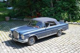 Mercedes 300 SE Cabriolet