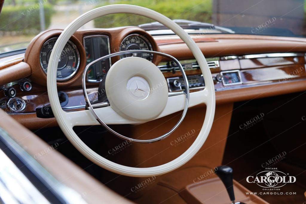 Cargold - Mercedes 280 SE 3.5 Coupé - Originalleder  - Bild 27