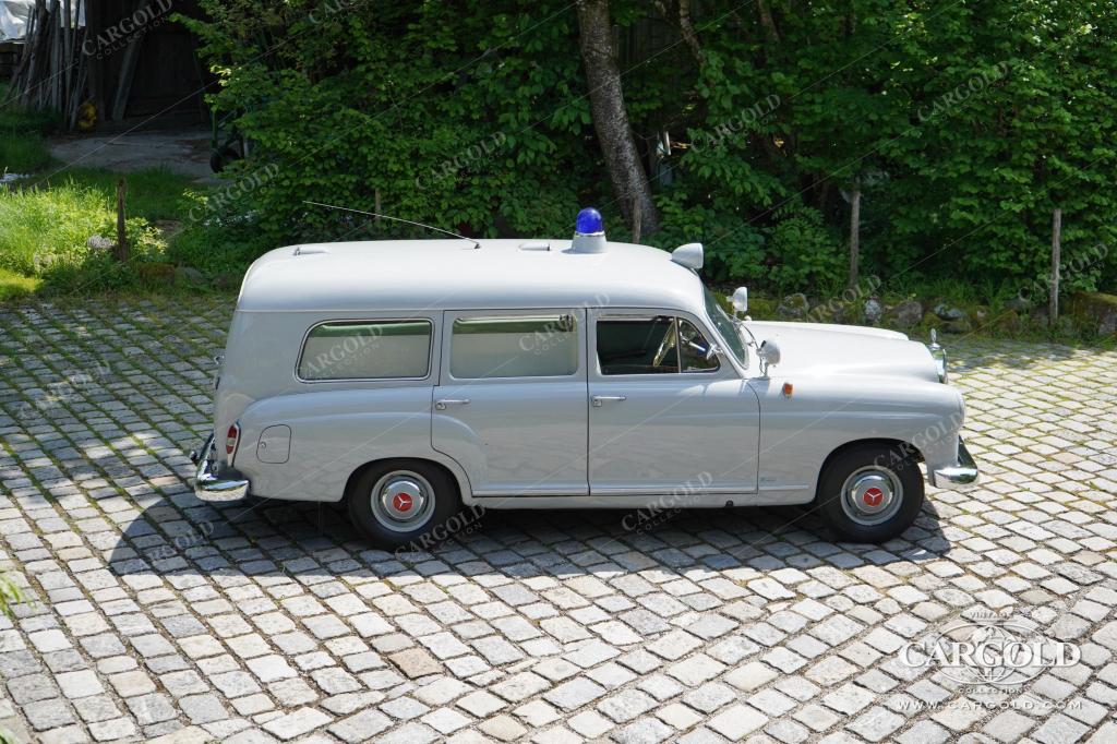 Cargold - Mercedes 190 D Binz Krankenwagen - 1. Hand  - Bild 14