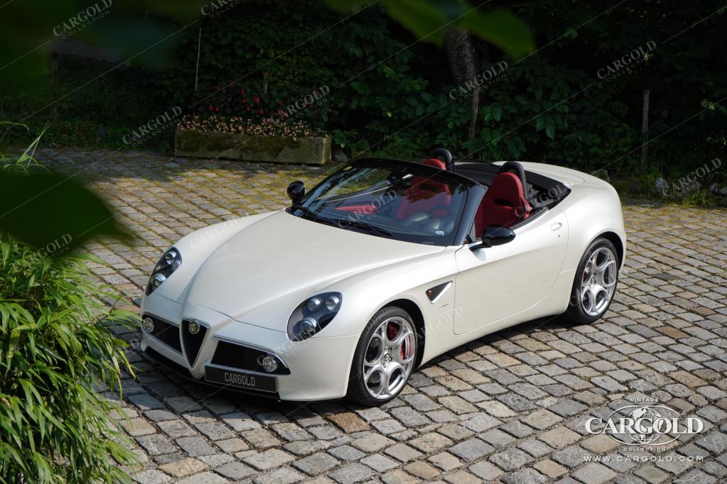 Cargold - Alfa Romeo 8C Spider - 1. Hand / erst 6.751 km!  - Bild 0