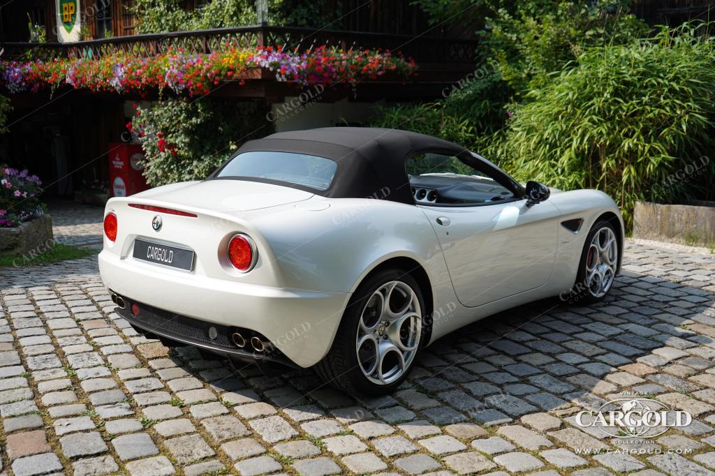 Cargold - Alfa Romeo 8C Spider - 1. Hand / erst 6.751 km!  - Bild 18