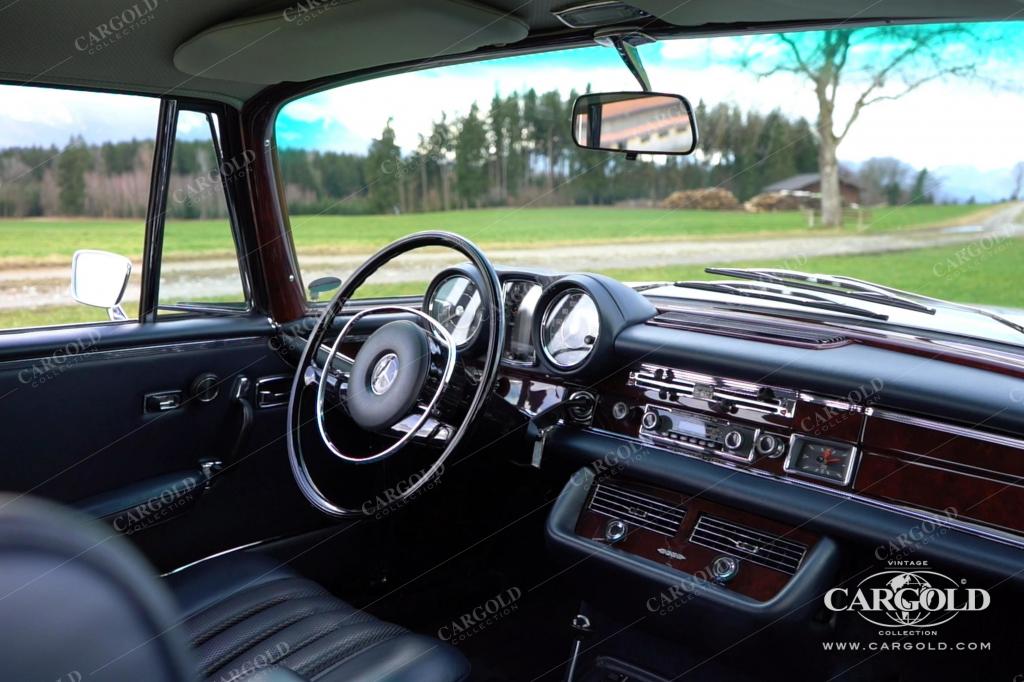 Cargold - Mercedes 280 SE 3.5 Coupé - Vollrestauriert / Klima  / el. Fenster  - Bild 1