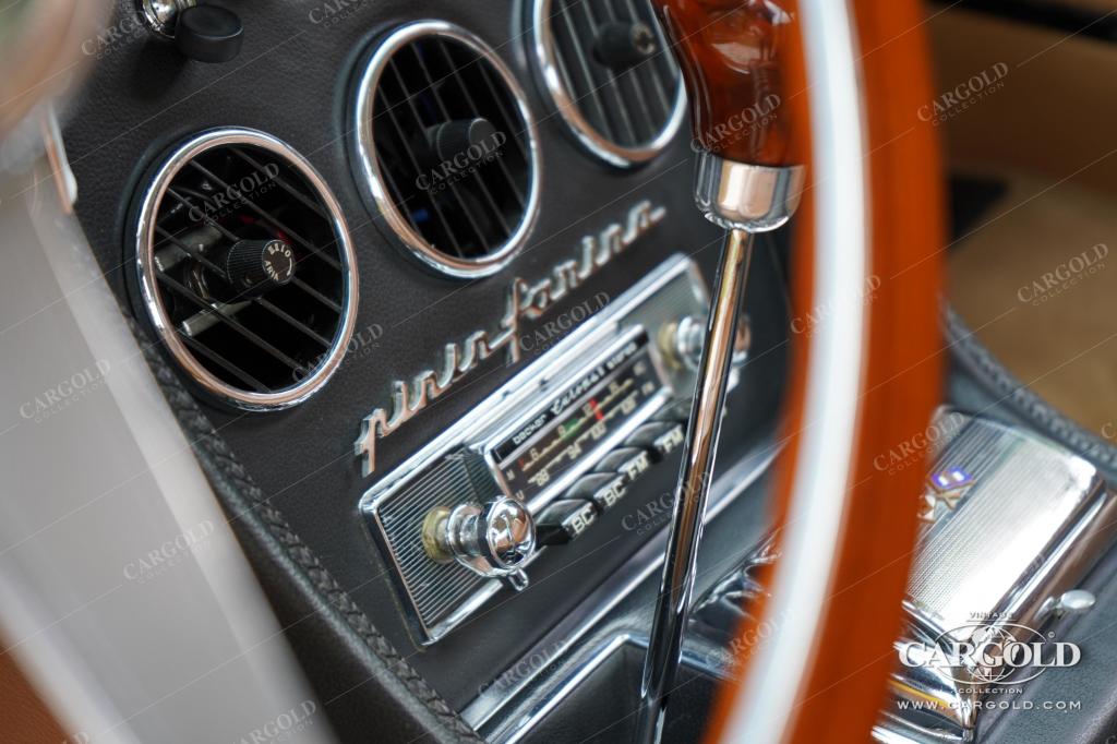 Cargold - Ferrari 330 GTC - Restauriert / Matching Numbers  - Bild 8