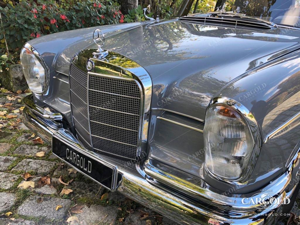 Cargold - Mercedes 300/220 Heckflosse - erst 70.000 km, Handschaltung  - Bild 24