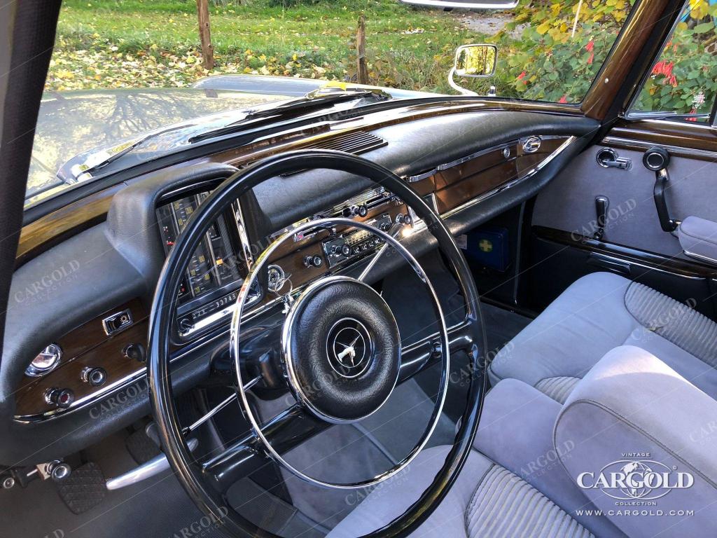 Cargold - Mercedes 300/220 Heckflosse - erst 70.000 km, Handschaltung  - Bild 28