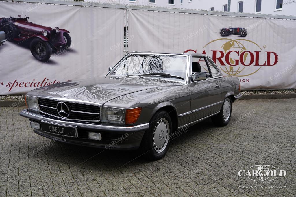Cargold - Mercedes 300 SL R107 - Erst 39.564 km / 5-Gang   - Bild 16