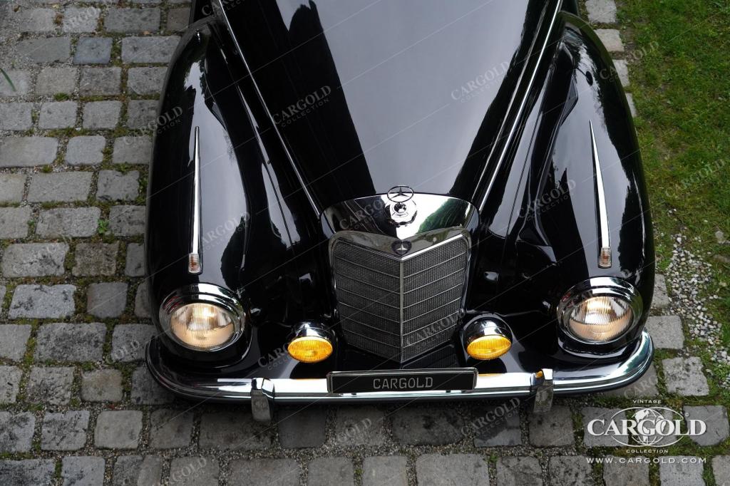 Cargold - Mercedes 300 S Coupé - Originalzustand / Schiebedach ab Werk / Ex Henkel/Persil  - Bild 13