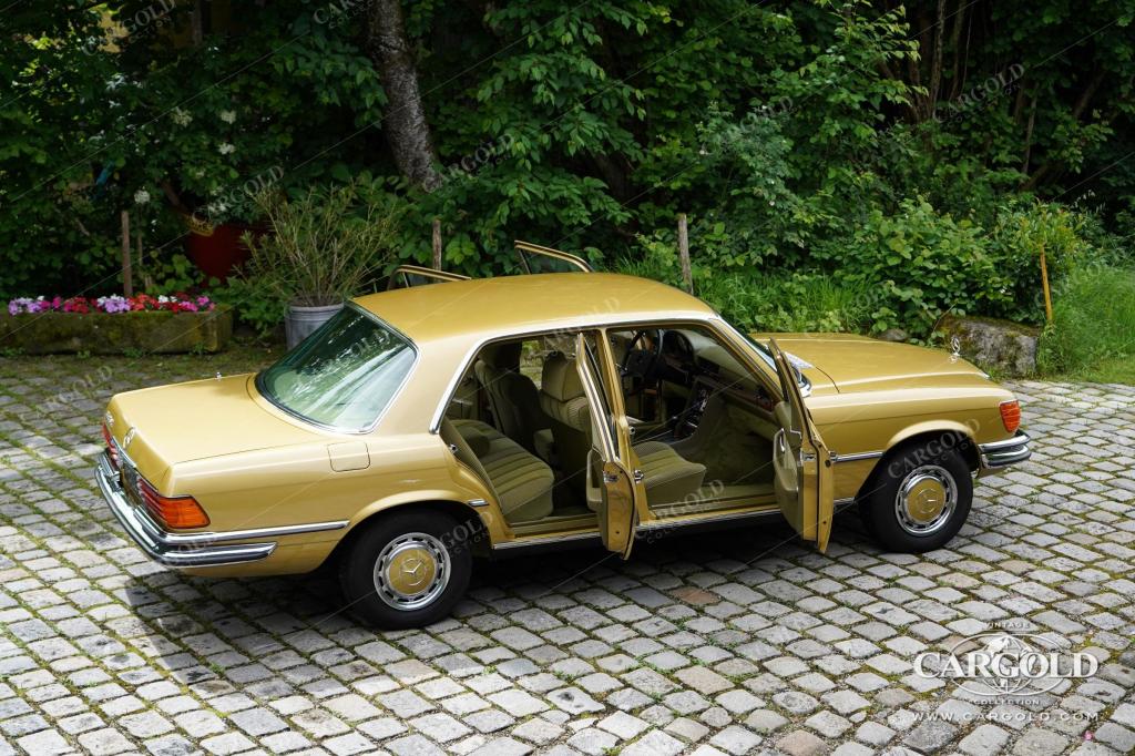 Cargold - Mercedes 350 SE - Ikonengold / Velours grün, Klimaanlage, geringe Laufleistung, Ausnahmefahrzeug  - Bild 2