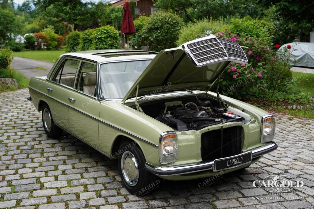 Cargold - Mercedes 230.4 Strich-8 - erst 41.282 km!  - Bild 12