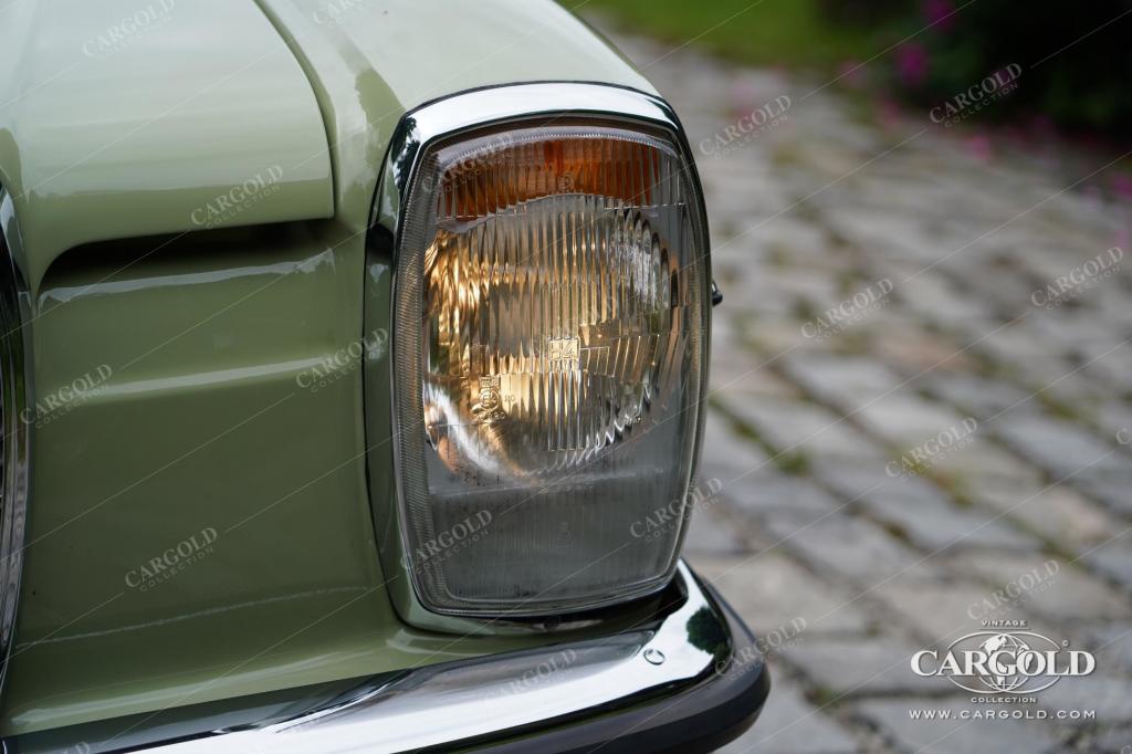 Cargold - Mercedes 230.4 Strich-8 - erst 41.282 km!  - Bild 22