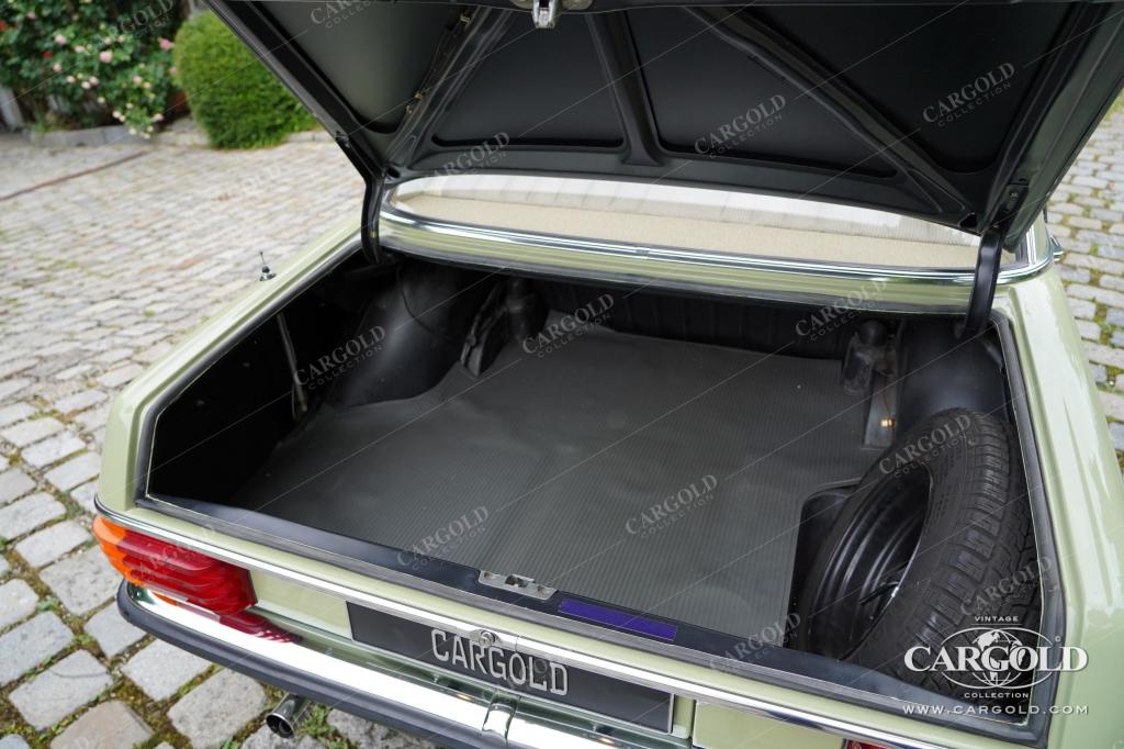 Cargold - Mercedes 230.4 Strich-8 - erst 41.282 km!  - Bild 26