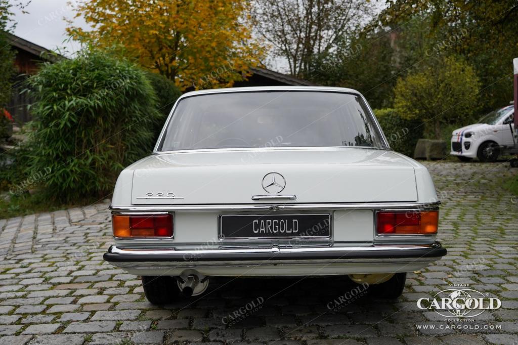 Cargold - Mercedes 220/8 - Erst 107.044km!/ gut ausgefülltes Scheckheft!  - Bild 12
