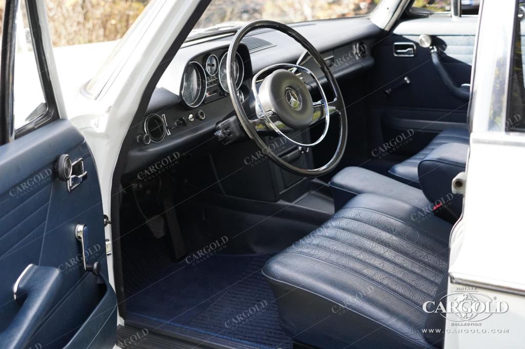 Cargold - Mercedes 220/8 - Erst 107.044km!/ gut ausgefülltes Scheckheft!  - Bild 18