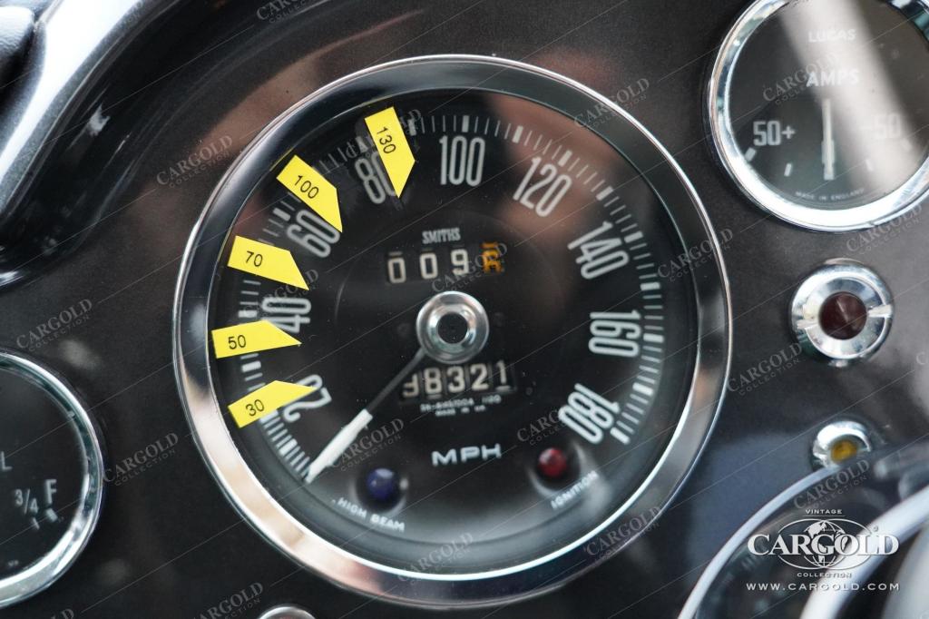 Cargold - Aston Martin DB6 MKII Saloon Vantage - Fully restored!  - Bild 24