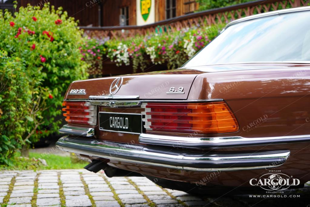 Cargold - Mercedes 450 SEL 6.9 - Erstes Velour! / Klima / Schiebedach  - Bild 13