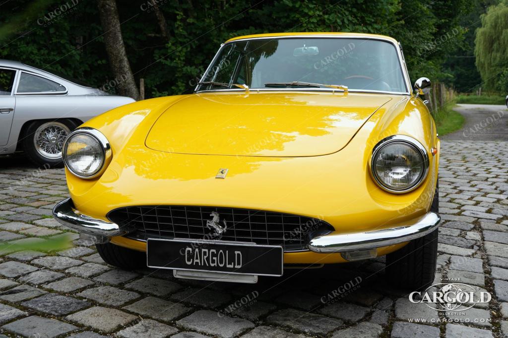 Cargold - Ferrari 330 GTC - matching numbers  - Bild 59