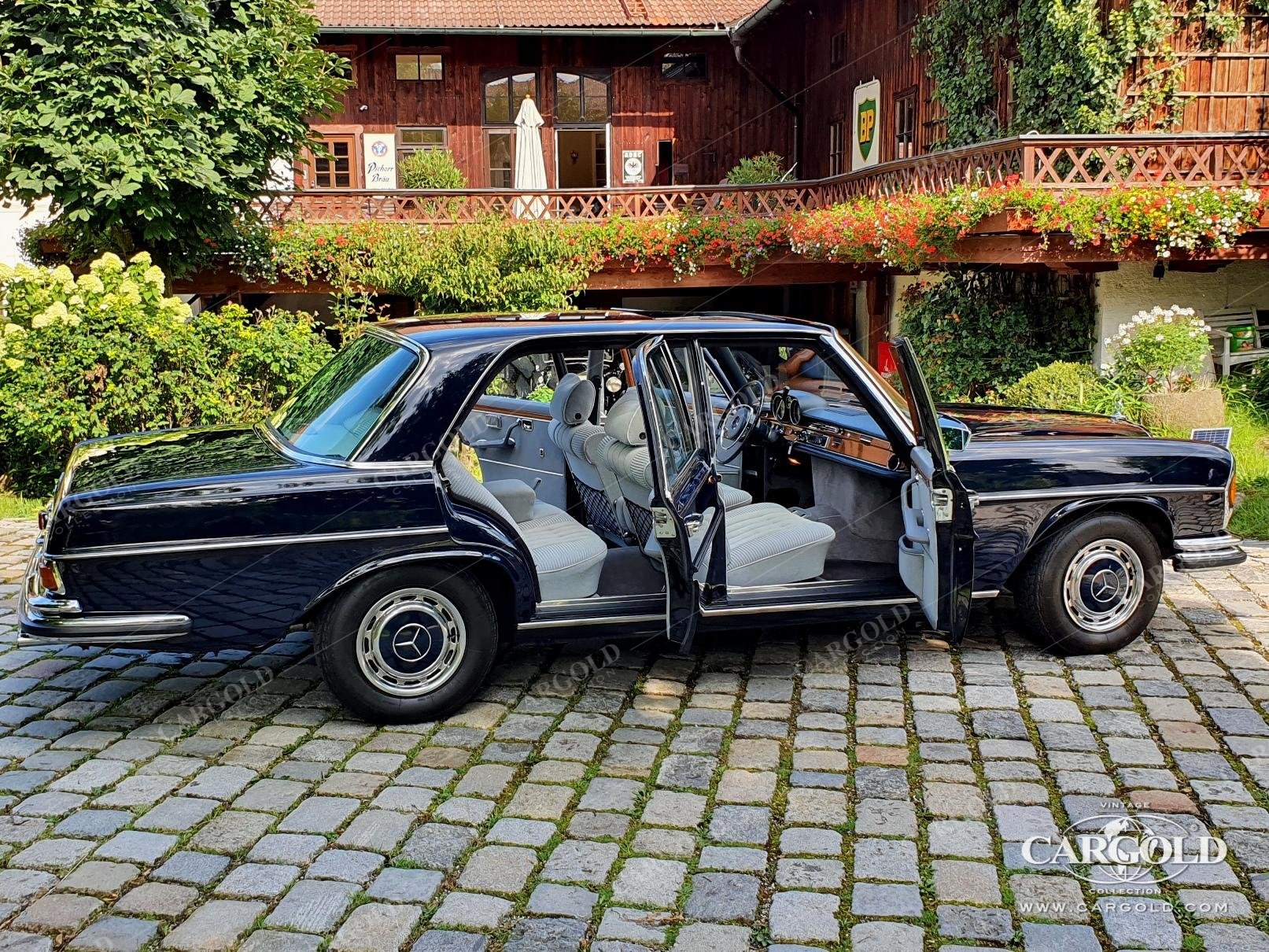 Mercedes 300 SEL 3.5 Limousine -Pappdeckelbrief-  