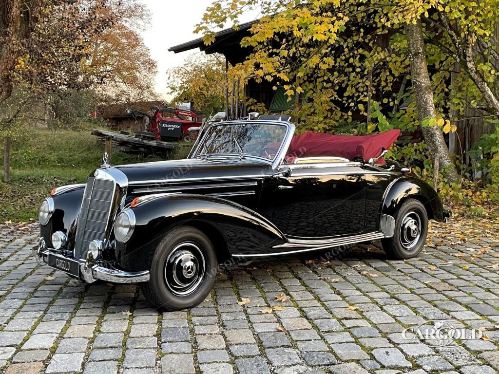 Cargold - Mercedes 220 Cabriolet A - First Class! Curved Windshield  - Bild 0