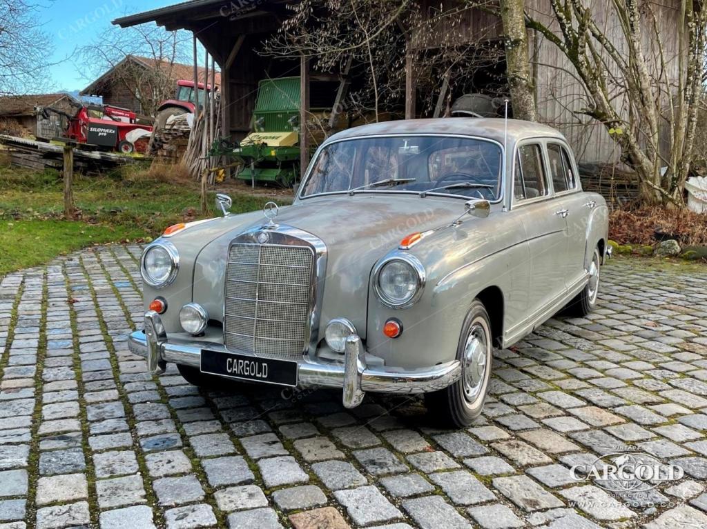 Cargold - Mercedes 220 S Limousine - 1.Lack+Interieur,Technik revidiert  - Bild 10